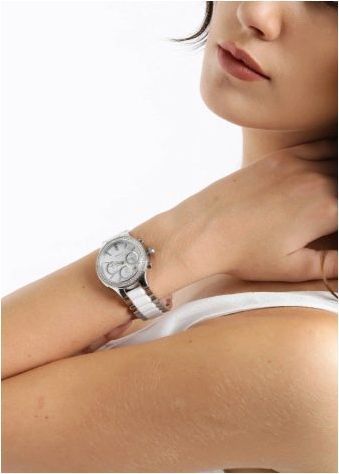 Дамски часовник с керамична гривна