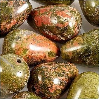 Unakit: характеристики и свойства на камък