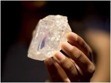 В света на диамантите: най-известните, красиви и скъпи камъни