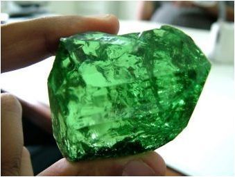 Видове зелени камъни