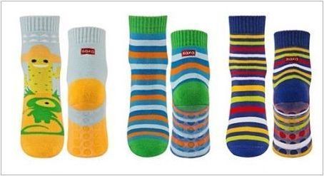 Чорапи с подметки