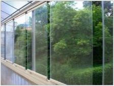 Фурна остъкляване на балкони: професионалисти, минуси и препоръки