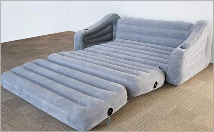 Как да изберем надуваем разтегателен диван?