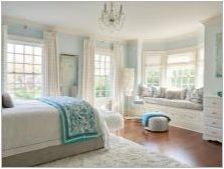 Какви завеси се вписват в сините тапети в спалнята?