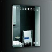 Огледало за баня с часовник: плюсове и минуси, избор, примери в интериора