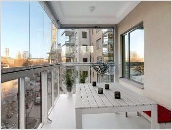 Панорамна балкон: предимства и недостатъци, опции, избор, примери