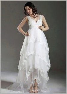 Кратки сватбени рокли за бременни жени