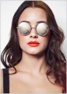 Как да изберем очила под формата на лице за жени?