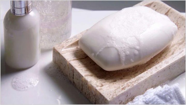 Как да измиеш гъба от тонална сметана?