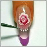 Цветя на ноктите гел лак: Технологии и дизайнерски идеи