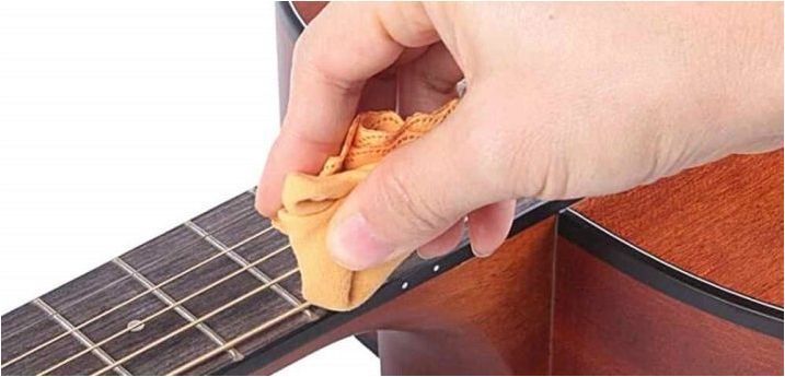Изберете подложка на китара на врата