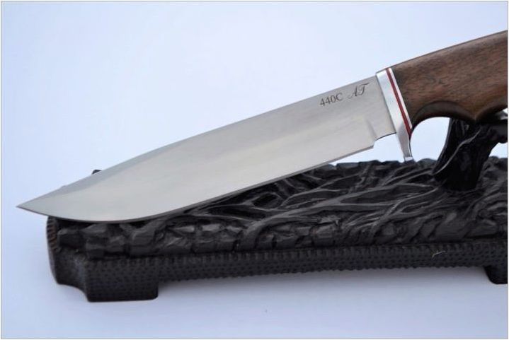 Каква стомана е по-добра за ножове?