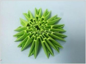 Идеи за създаване на оригами под формата на коледна елха