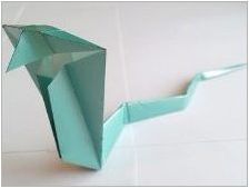 Как да си направим змия в техниката на оригами?