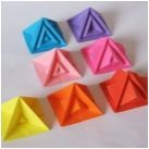 Сгъване на геометрични форми в техниката на оригами
