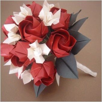 Създаване на букети в техниката на оригами
