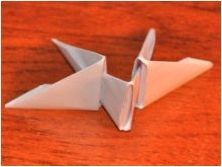 Създаване на лебед в техниката на оригами