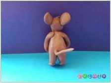 Как да си направим мишка от пластилин?