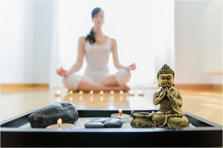Сутрешна медитация за жени: целта на изпълнението и ефективните практики