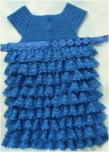 Трикотажна рокля за момиче плетене на една кука