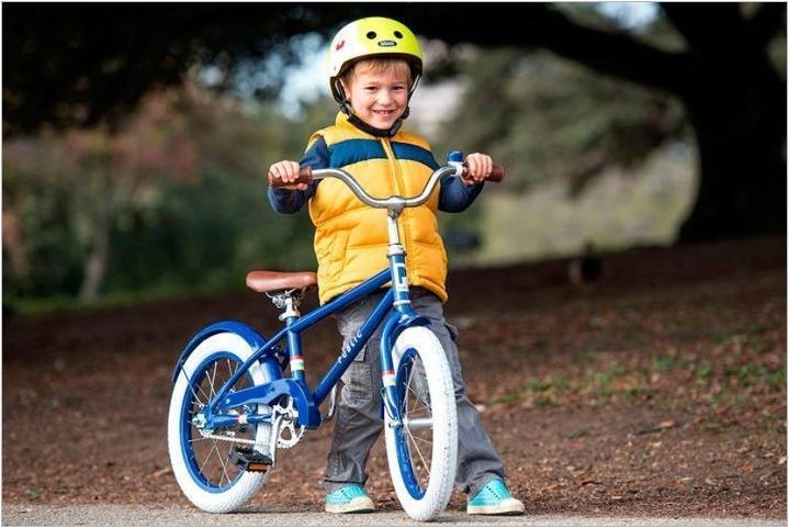Как да изберем велосипед за растежа на детето?