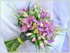 Буркален букет от орхидеи: опции и идеи за комбинация с други цветя