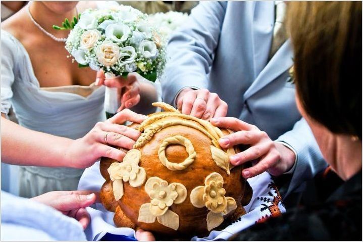 Сватба хляб: традиции, знаци и съвети млади