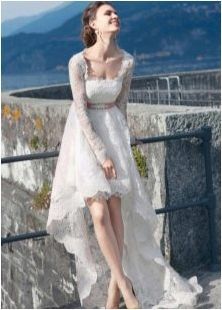 Сватбена рокля с линия