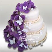 Сватбена торта в лилави нюанси: необичайни решения и съвети при избора