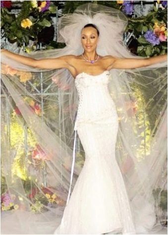 Сватбени рокли Саймън & Quot + русалка & quot +