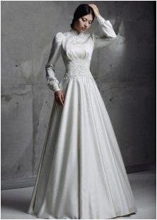 Сватбени рокли в ретро стил и стилизирани сватби