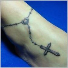 Какво правят татуировката под формата на кръстове и какво се случват?