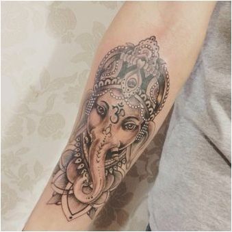 Tattoo & # 171 + Ganesh & # 187 +: скици и значения