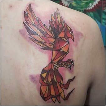 Tattoo & # 171 + Phoenix & # 187 +: Значение и най-добри скици