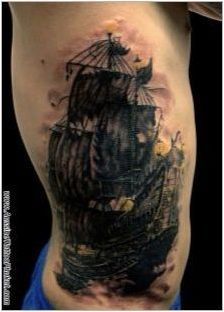 Tattoo Общ преглед с кораб