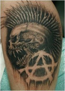 Татуировка с знаци за анархия