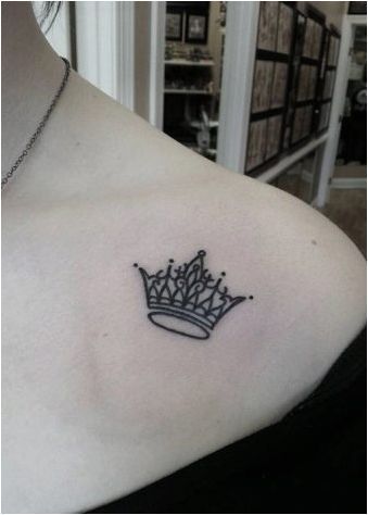 Всичко за татуировката под формата на корона
