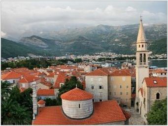 Черна гора през август: времето и празниците