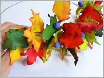 Какви са есенните венци по главата и как да ги направим?