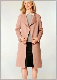 Деми-сезонен палто за жени след 50 години