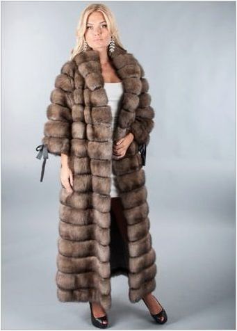 Дълги кожени палта