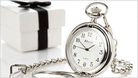 Часовник като подарък: Възможно ли е да им се даде и как да изберем?