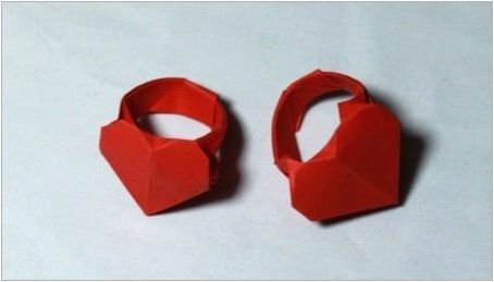 Как да направим оригами под формата на пръстен?