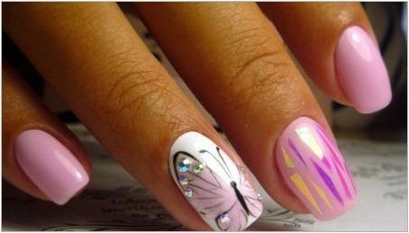 Как да нарисувате пеперуда на ноктите?
