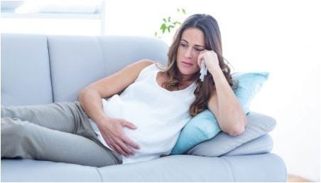 Симптоми и лечение на депресия по време на бременност